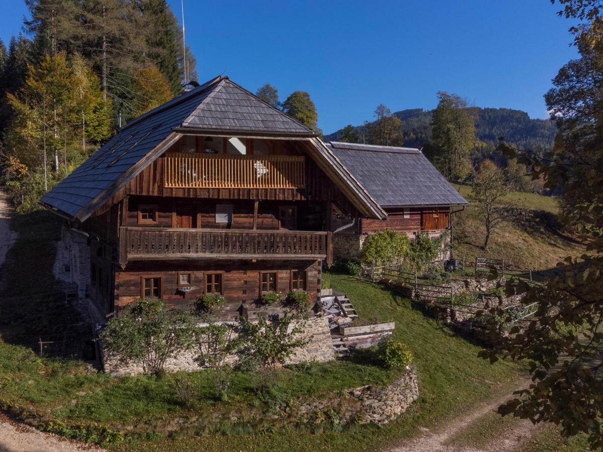 Charmante Gaestewohnung In Altem Bauernhaus In Alpiner Alleinlage Stanz Im Murztal 외부 사진